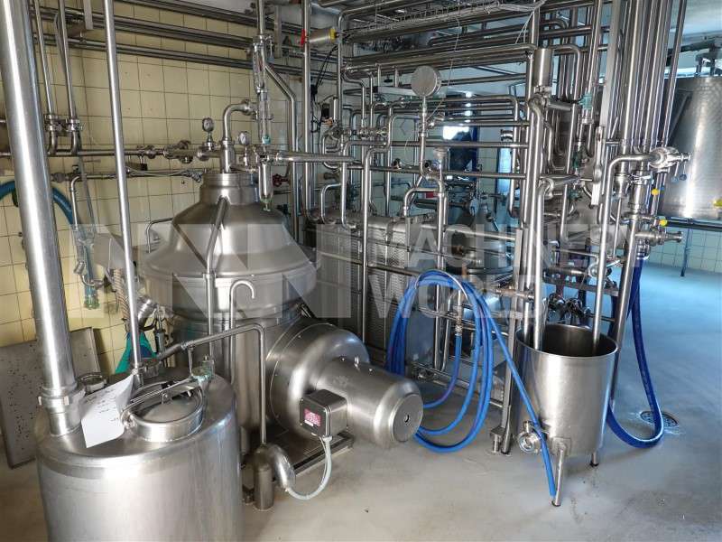 Milk processing unit