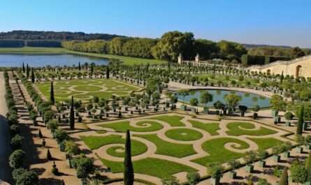 Paris Garden Ltd.
